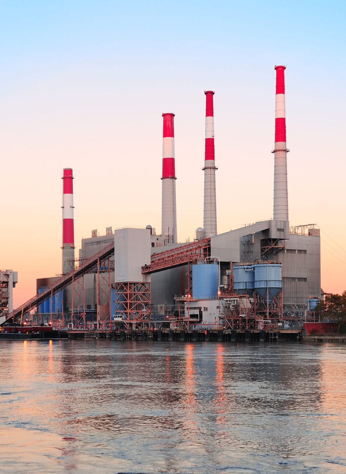 Accueil factory over river